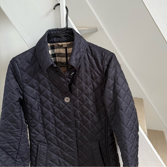Burberry Women’s Jacket Navy - Picture 3 of 10
